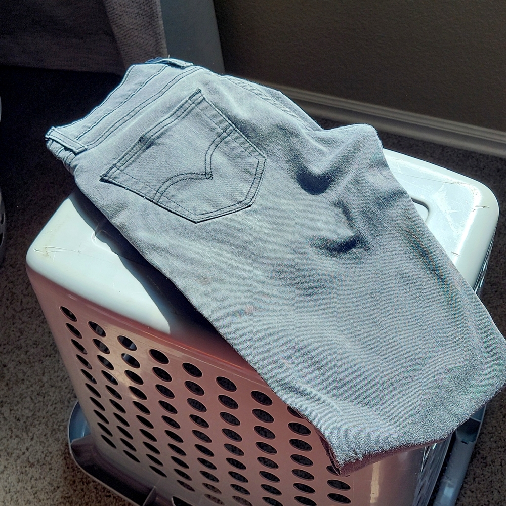 Mens grey levis